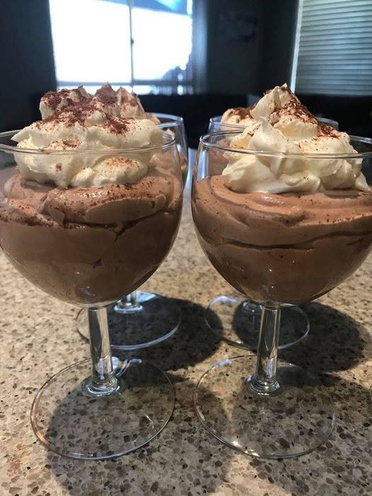 Easy Chocolate Mousse Recipe