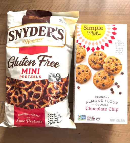 Gluten-Free Chocolate Chip Cookie & Pretzel Snack Mix 🍪🥨