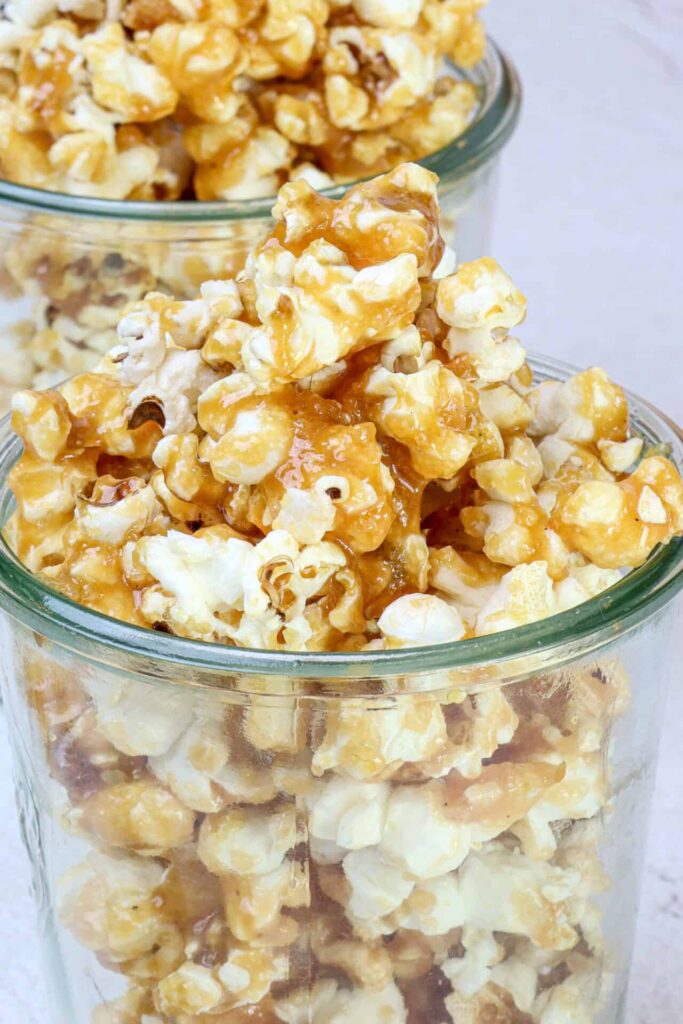 Homemade Caramel Popcorn Recipe