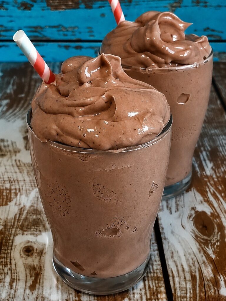 Creamy Homemade Chocolate Mousse Recipe